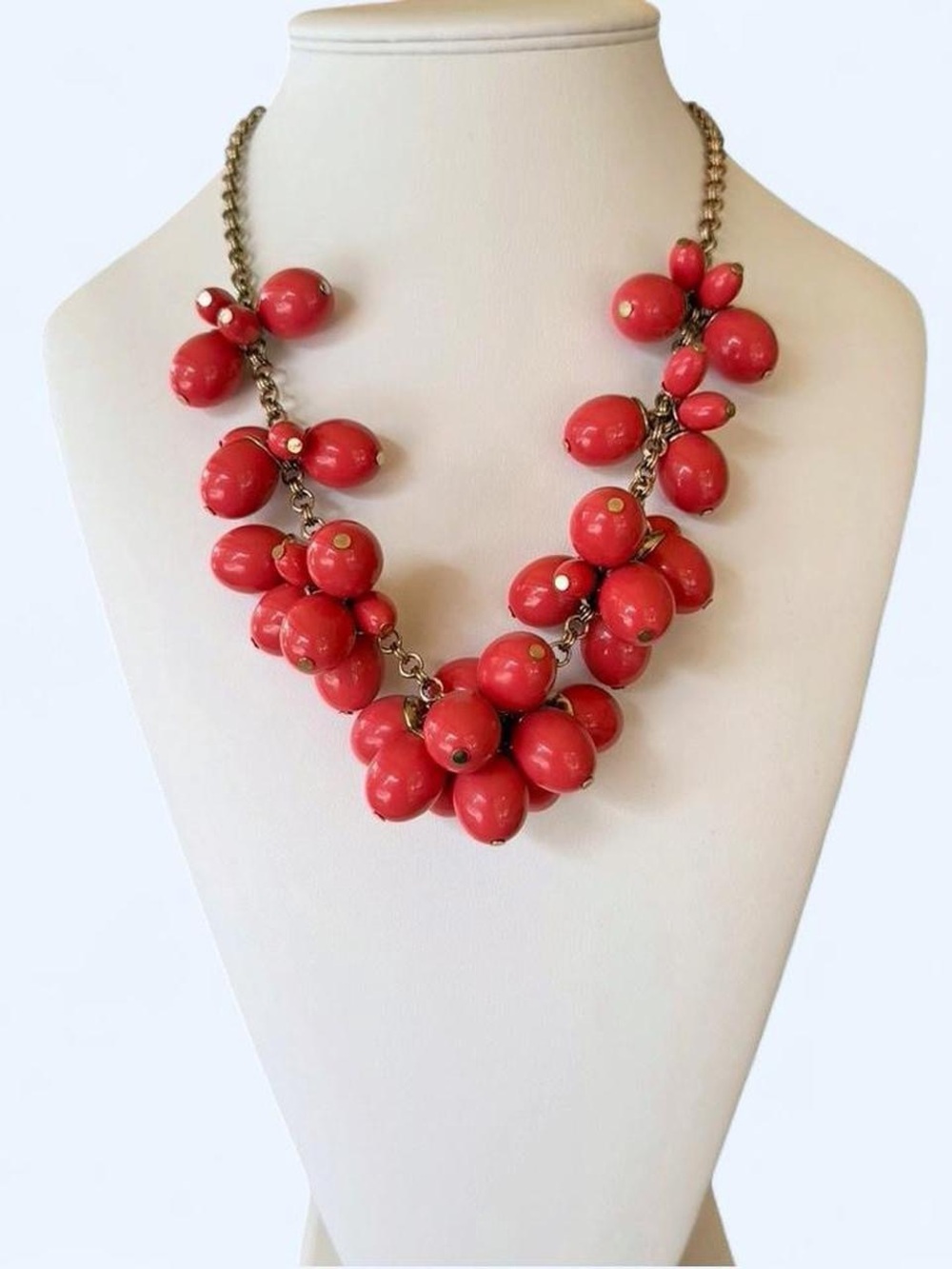 Vintage 1970’s Talbots Coral Fashion Necklace